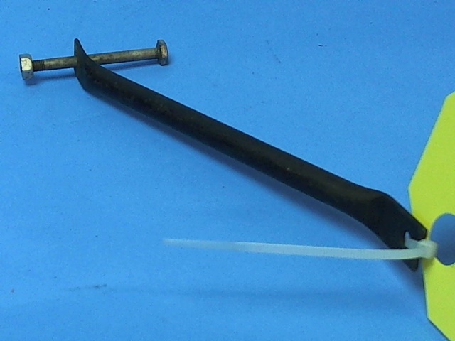 62259-00 Piper - BRACE - Baggage